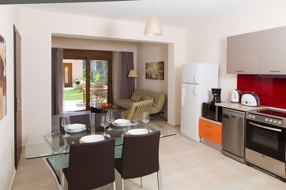 Vlikhádha Pantheon Villas & Suites מראה חיצוני תמונה