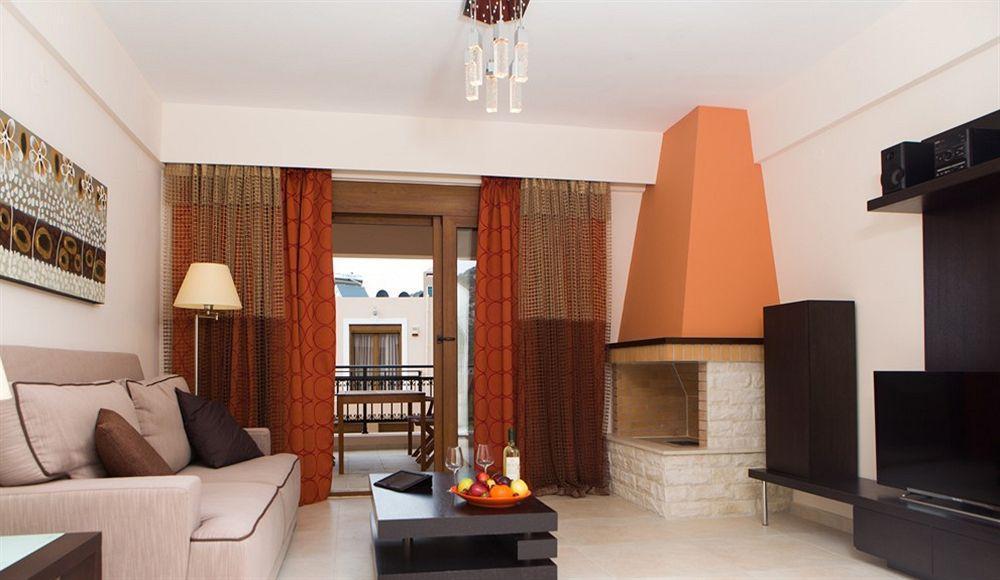 Vlikhádha Pantheon Villas & Suites מראה חיצוני תמונה