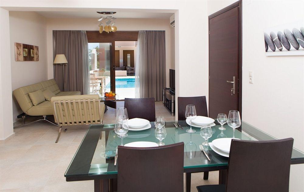 Vlikhádha Pantheon Villas & Suites מראה חיצוני תמונה