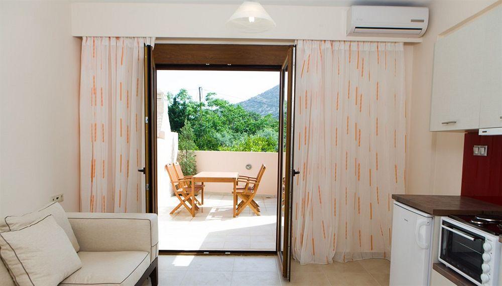 Vlikhádha Pantheon Villas & Suites מראה חיצוני תמונה