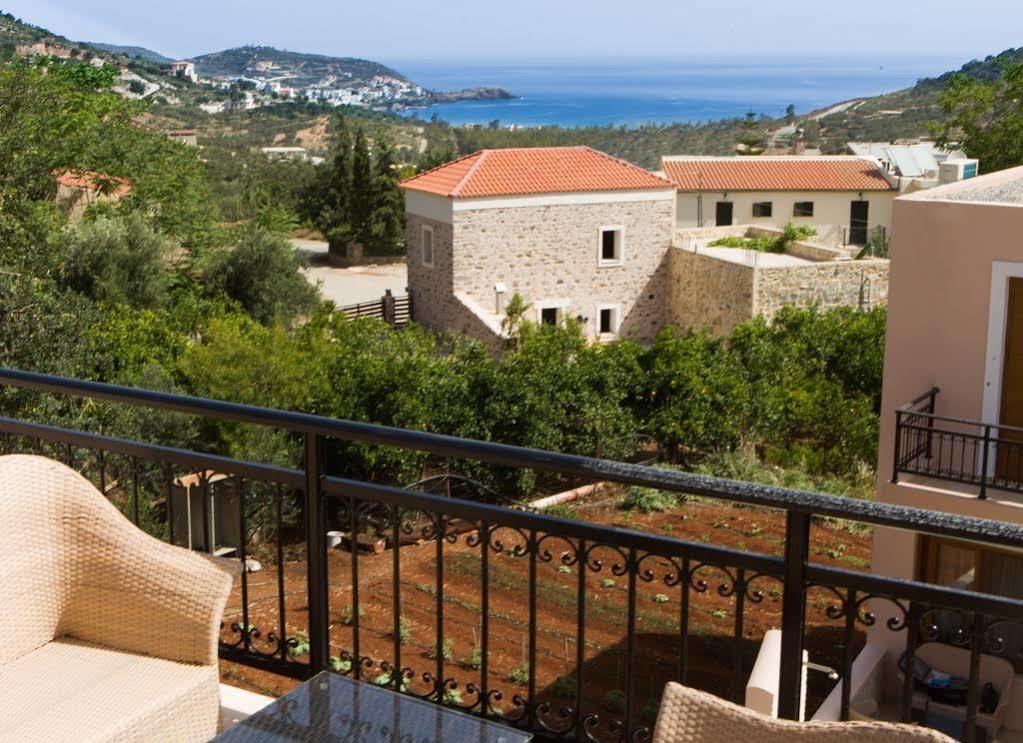 Vlikhádha Pantheon Villas & Suites מראה חיצוני תמונה