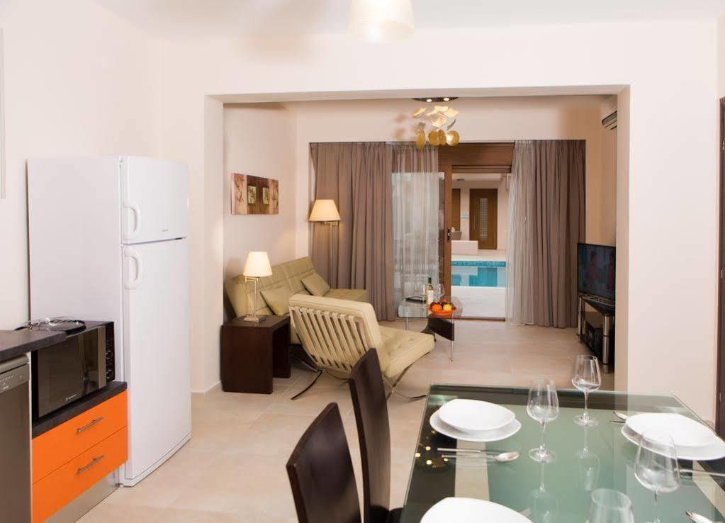 Vlikhádha Pantheon Villas & Suites מראה חיצוני תמונה