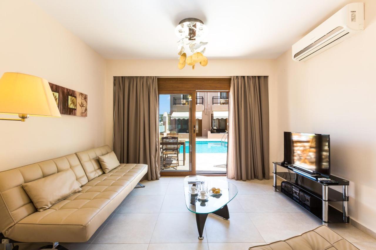 Vlikhádha Pantheon Villas & Suites מראה חיצוני תמונה